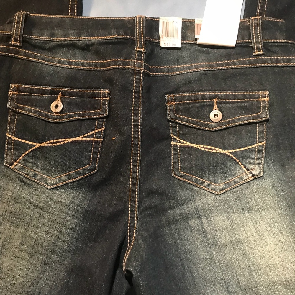 Relativity Curvy Flare Leg Stretch Jeans - Picture 5 of 8